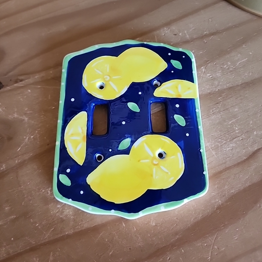 Vintage Bella Casa Lemon-Themed Double Light Switch Cover